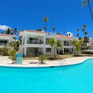 Terrazas Vip Pool Club & **** Punta Cana